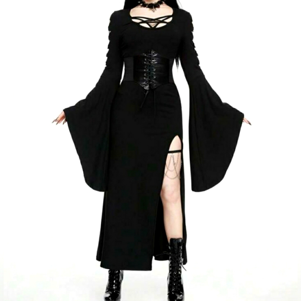 Gothic Bell-sleeved Dress